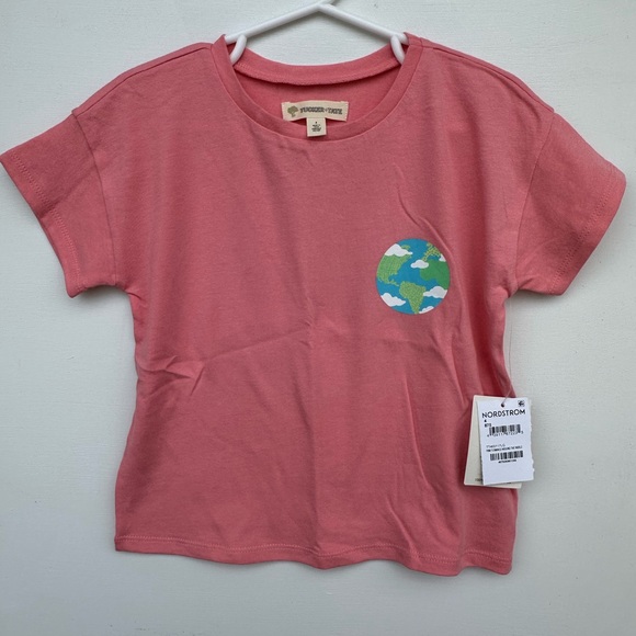 Tucker and Tate girls Earth shirt. NWT - Picture 1 of 4